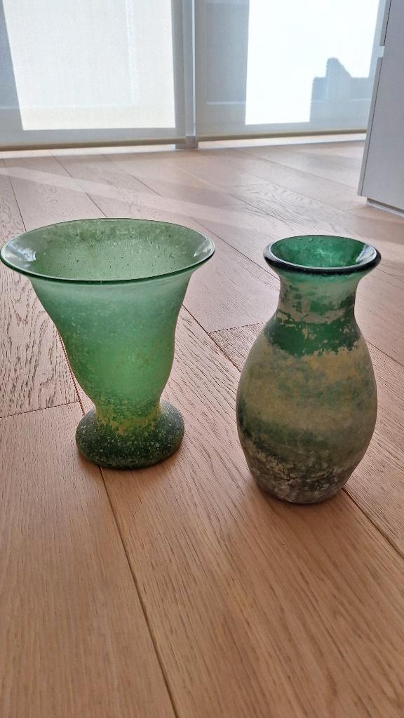 Twee vintage handgeblazen glazen vaasjes, Antiquités & Art, Antiquités | Verre & Cristal, Enlèvement