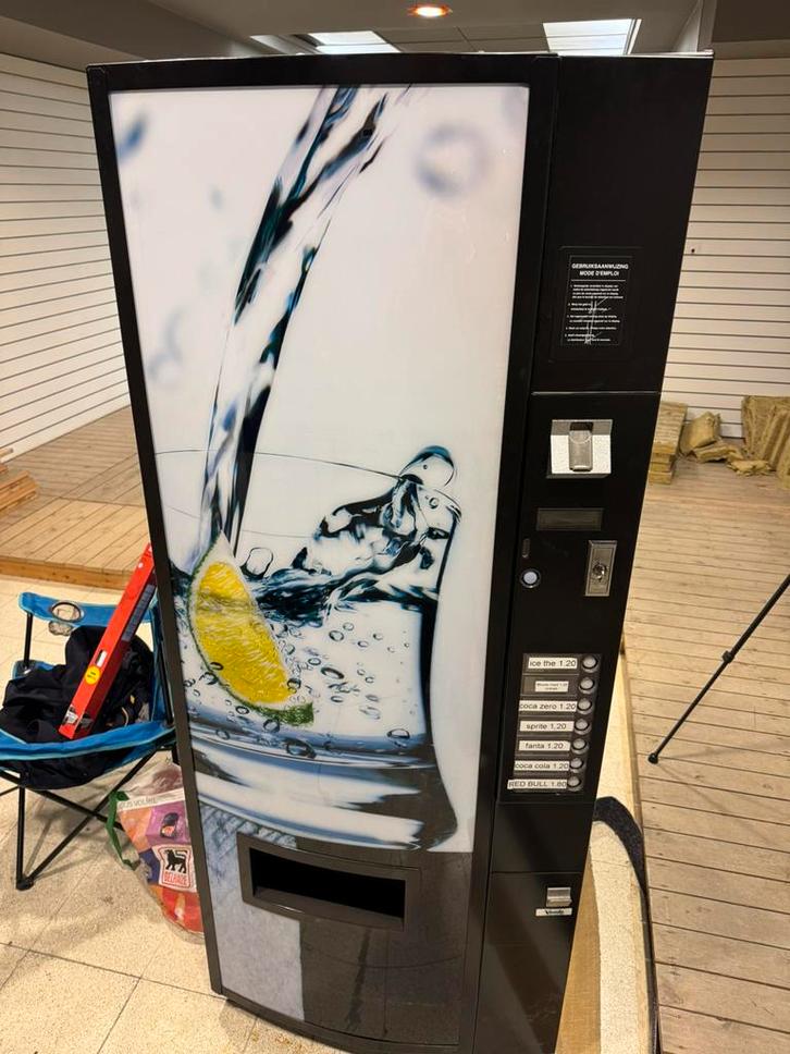Drankautomaat 7 selecties (Werkt met kaartlezer), Verzamelen, Automaten | Overige, Gebruikt, Ophalen