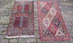 2 Mooi Retro Tapijten - 130x65, Antiek en Kunst, Ophalen of Verzenden