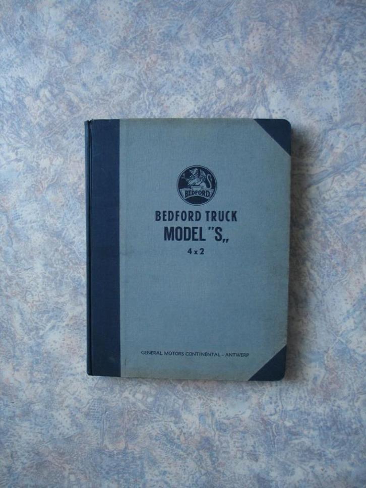 Bedford Antwerpen General Motors Vrachtwagen Camion Leger, Boeken, Catalogussen en Folders, Gelezen, Catalogus, Verzenden