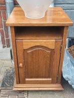 Gratis eiken nachtkastje iin Zottegem, Huis en Inrichting, Ophalen, Zo goed als nieuw