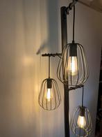 Staanlamp industriële stijl, Ophalen, Zo goed als nieuw
