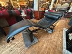 Chaise longue originale Cassina LC4 | Le Corbusier, 150 cm ou plus, Comme neuf, Enlèvement, 50 à 75 cm