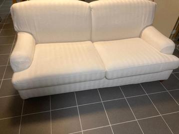 Canapés,  sofa,  zetels  beschikbaar voor biedingen