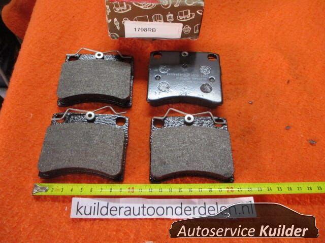 Remblokken VW Transporter T4 '90-'03 AD Benelux  701698151A, Autos : Pièces & Accessoires, Freins & Transmission, Volkswagen, Neuf