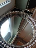 Dienblad of spiegel, Ophalen, Rond