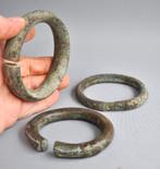 Lot de 3 bracelets en bronze, Afrique de l'Ouest, 1ère moiti, Enlèvement ou Envoi
