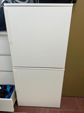 IKEA platsa 2 basiselementen met deurtjes en leggers  beschikbaar voor biedingen