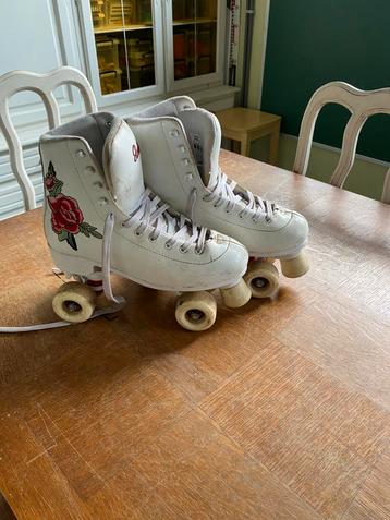 Rolschaatsen beschikbaar voor biedingen