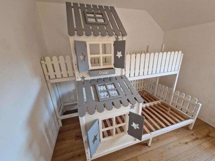 Magnifique lit superposé avec toboggan, Enfants & Bébés, Chambre d'enfant | Lits, Utilisé, Enlèvement