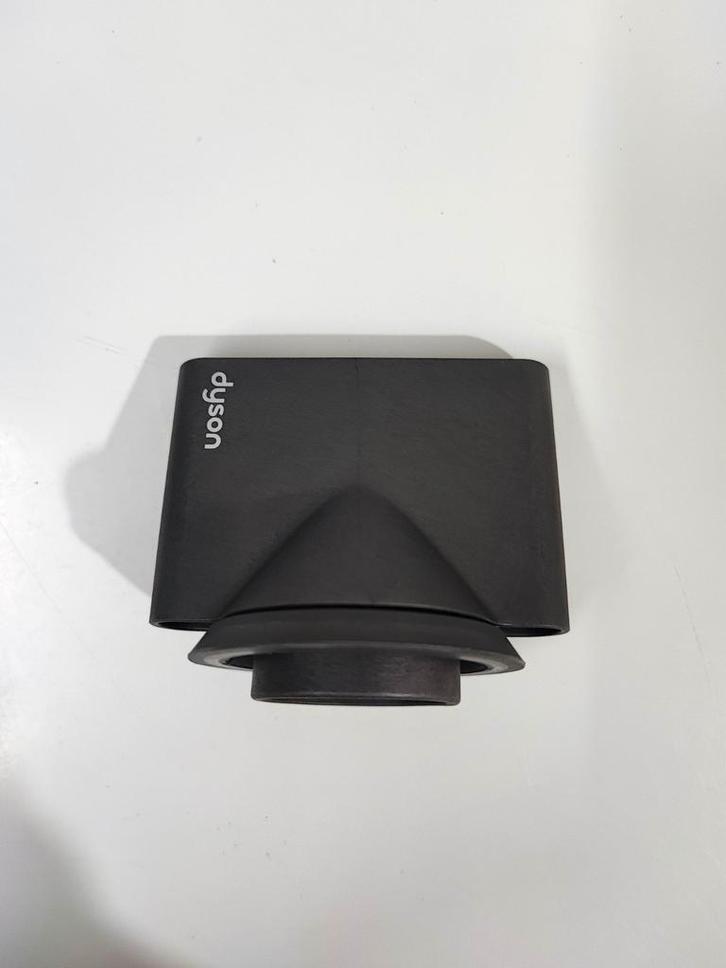 Dyson stylingconcentrator voor Dyson Supersonic, Handtassen en Accessoires, Uiterlijk | Haarverzorging, Nieuw, Haardroger, Ophalen of Verzenden