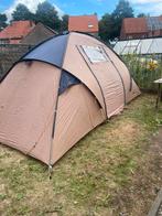 Vier personen tent in goede staat, Ophalen