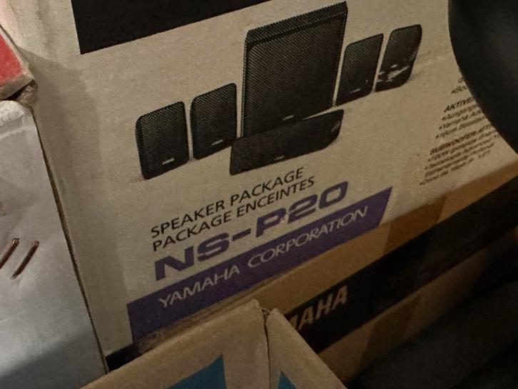 Yamaha NS-P20 luidsprekers surround set, Audio, Tv en Foto, Luidsprekerboxen, Zo goed als nieuw, Subwoofer, Ophalen