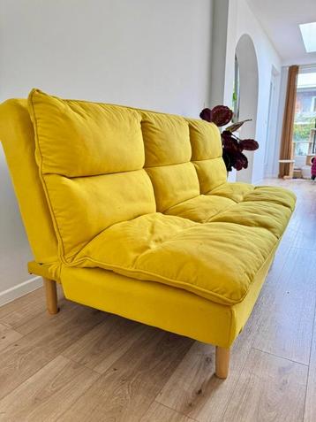 Boho Gele Slaapbank 120x160 cm – moderne zetel met hout beschikbaar voor biedingen