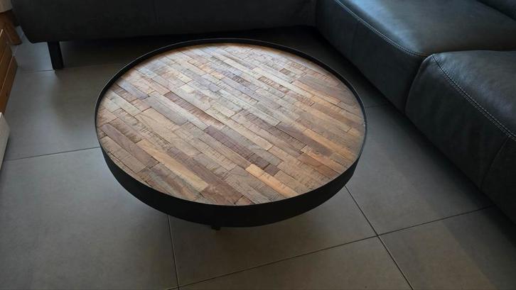 Table basse robuste ÉTAT NEUF ! ! Métal et bois de teck., Maison & Meubles, Tables | Tables de salon, Neuf, Moins de 50 cm, 50 à 100 cm
