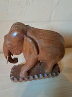 Handgesneden houten beeldjes, Antiek en Kunst, Ophalen