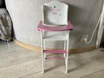 Speelgoed houten poppen stoeltje (35x24 cm) beschikbaar voor biedingen