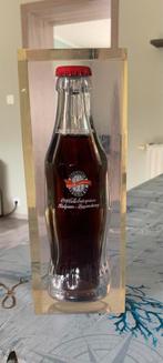 Limited edtition Coca cola fles in glazen schulp van 2003., Verzamelen, Ophalen of Verzenden, Zo goed als nieuw