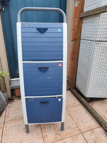 Wasmand beschikbaar voor biedingen