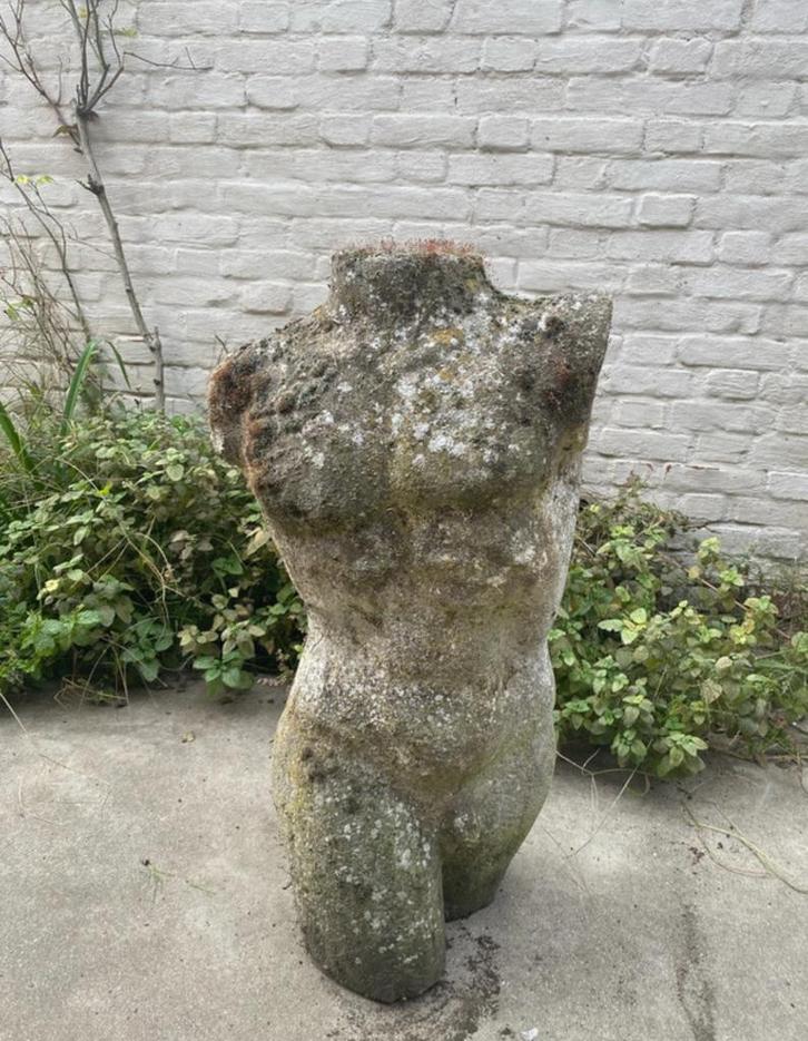 sculptuur van een mannenlichaam, Tuin en Terras, Tuinbeelden, Zo goed als nieuw, Steen, Ophalen