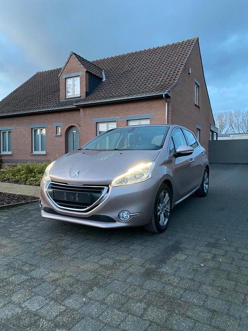 Peugot 208 1.2 benzine Navi/Pdc 2015 *GARANTIE*, Auto's, Peugeot, Bedrijf, Te koop, ABS, Adaptieve lichten, Adaptive Cruise Control