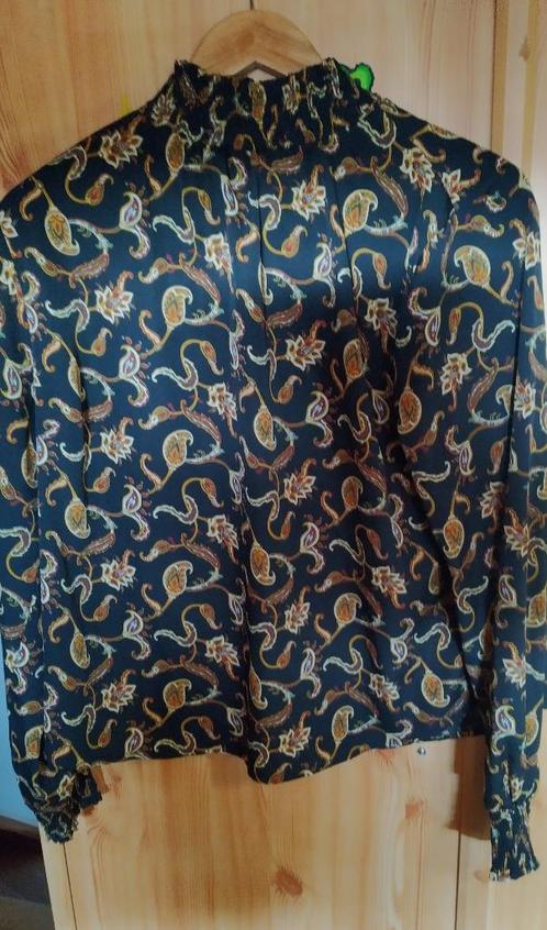 Top Zwart, Kleding | Dames, Topjes, Zo goed als nieuw, Maat 42/44 (L), Zwart, Lange mouw, Ophalen of Verzenden
