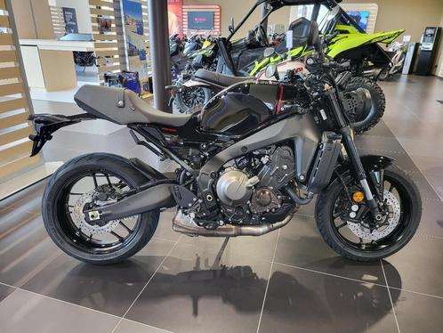 Yamaha XSR900, Midnight Black 35kw (NIEUW), Motos, Motos | Yamaha, Particulier, Naked bike, plus de 35 kW, 3 cylindres, Enlèvement