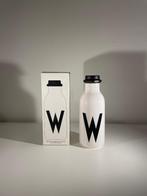 Gourde avec lettre W - Design Letters - Arne Jacobsen, Ophalen, Overige materialen, Nieuw, Kom(men)