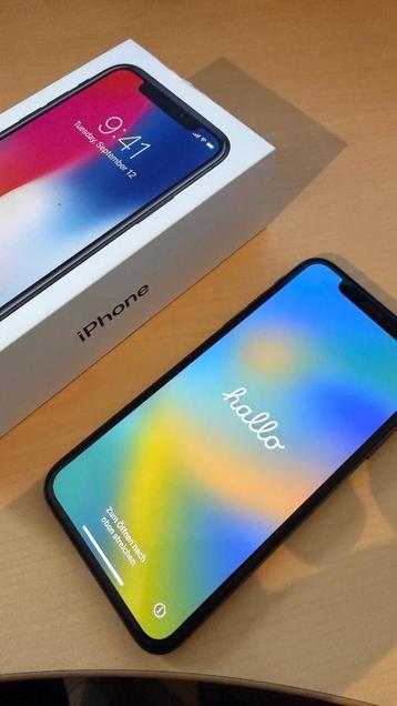 iPhone X - 256 - black met cover beschikbaar voor biedingen