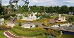 2 of 4 tickets voor Mini-Europe (tot einde 2025): € 30, € 57, Twee personen