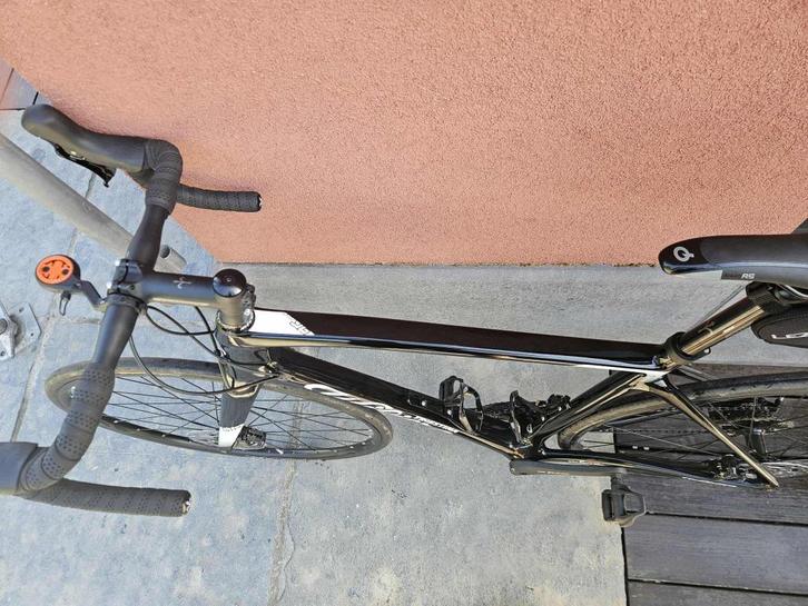 koersfiets Qüer RS met Shimano 105 + Garmin Edge 1030, Fietsen en Brommers, Fietsaccessoires | Fietscomputers, Zo goed als nieuw