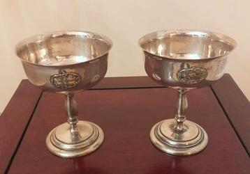 Set van 2 champagneglazen Société le XXth century Louvain beschikbaar voor biedingen