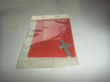 hangertje kruis, Enlèvement ou Envoi, Comme neuf