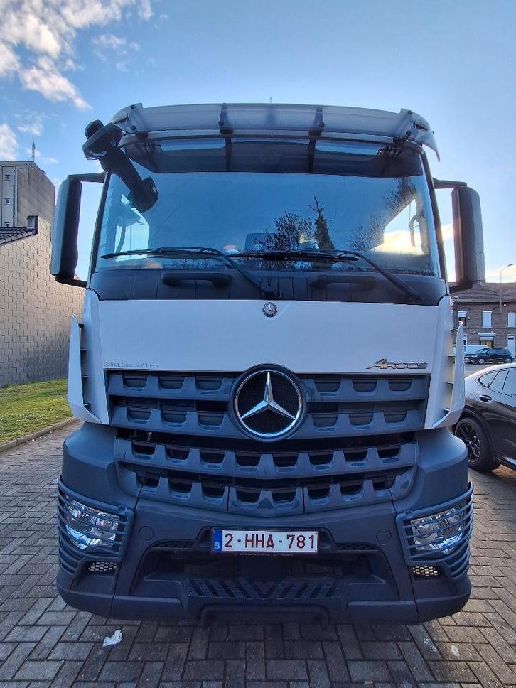 camion mercedes arocs, Auto's, Vrachtwagens, Bedrijf, Mercedes-Benz, Diesel, 2 deurs, Automaat, Wit, Zwart, Ophalen