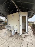 Vaste sanitaire unit / 4 douches / zonneboiler, Recreatiepark