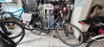 2de hands ebikes en koersfiets beschikbaar voor biedingen