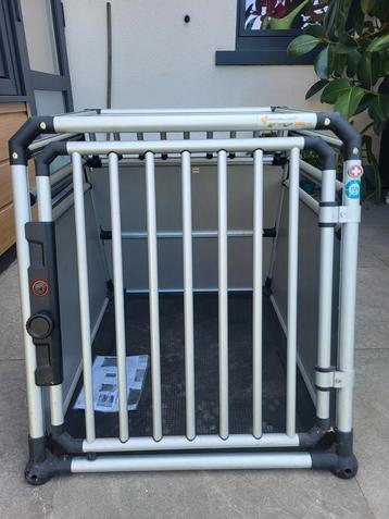 Auto bench hond - 4pets Proline Eagle M beschikbaar voor biedingen