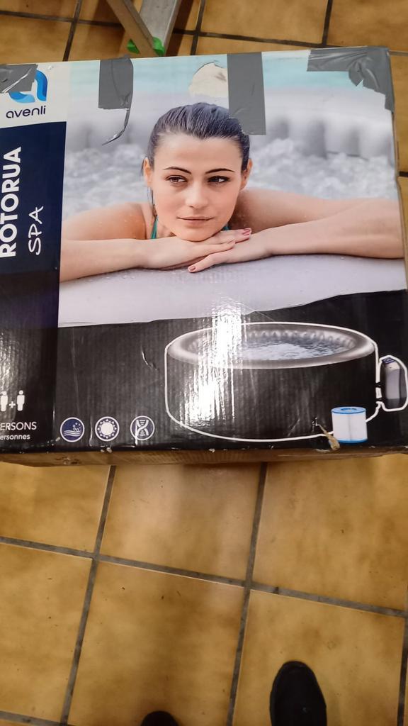 Jacuzzi te koop zeer goede staat, Jardin & Terrasse, Piscines, Enlèvement