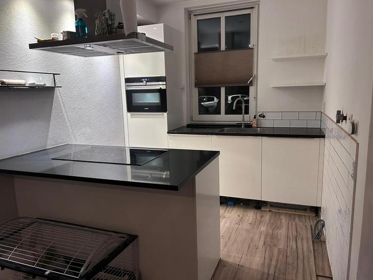 Cuisine complète avec îlot de cuisson + Siemens + DÉMONTÉ, Maison & Meubles, Cuisine | Cuisines complètes, Autres types, Blanc