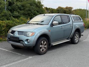 mitsubische l200 automaat 2009 beschikbaar voor biedingen