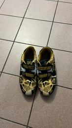 Voetbalschoenen maat 33, Sport en Fitness, Ophalen, Zo goed als nieuw, Schoenen