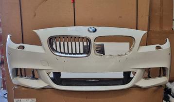 Voorbumper BMW 5 Serie F10 F11 M Pakket Origineel Bumper beschikbaar voor biedingen