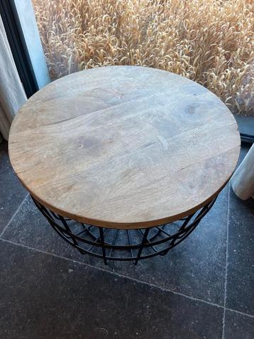 Bijzettafel 60cm doorsnee beschikbaar voor biedingen