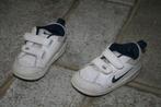 witte loopschoenen Nike maat 22, Enfants & Bébés, Vêtements de bébé | Chaussures & Chaussettes, Garçon, Enlèvement ou Envoi, Bottines