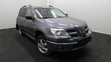 Mitsubishi Outlander Voorkop compleet (plaatwerk koelers ver beschikbaar voor biedingen