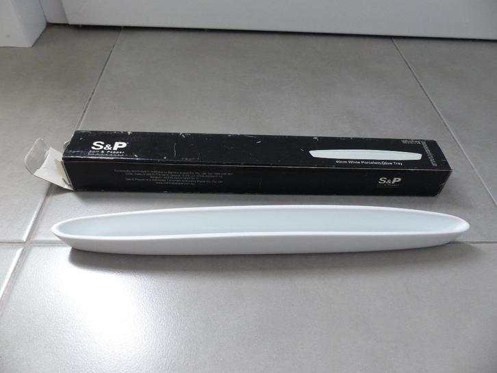 Schaaltje voor olijfjes Salt & Pepper - als nieuw, Huis en Inrichting, Keuken | Servies, Zo goed als nieuw, Ophalen of Verzenden