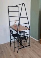 Hoge tafel en 4 barstoelen., Huis en Inrichting, Ophalen