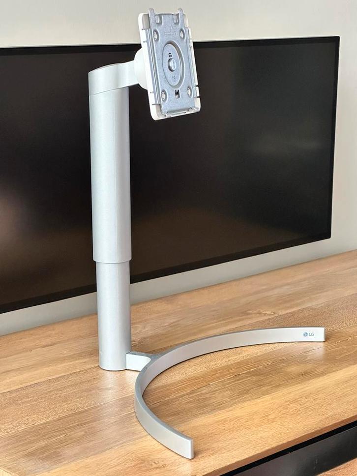 Display stand, Informatique & Logiciels, Moniteurs, Neuf, Enlèvement