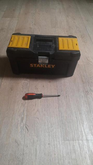 Stanley gereedschapskist beschikbaar voor biedingen
