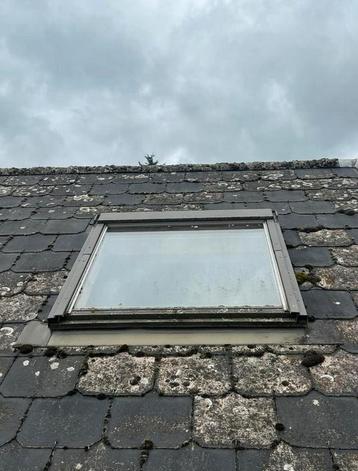 Dak raam beschikbaar voor biedingen